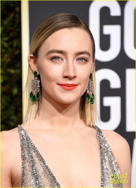 golden globes 2019 gucci dress saoirse ronan|saoirse ronan full body.